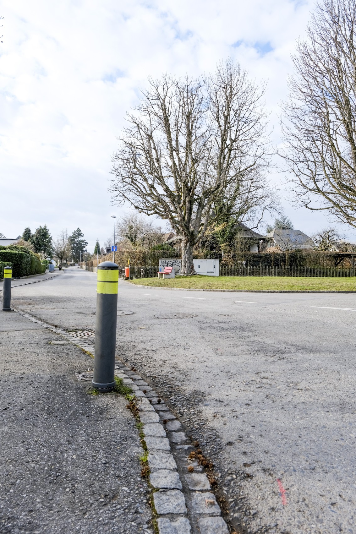 An der Kronberg- und Gartenstrasse werden nach der Gesamtsanierung sechs Parkfelder weniger vorhanden sein und an der Berglistrasse werden zwei Kurven verengt.