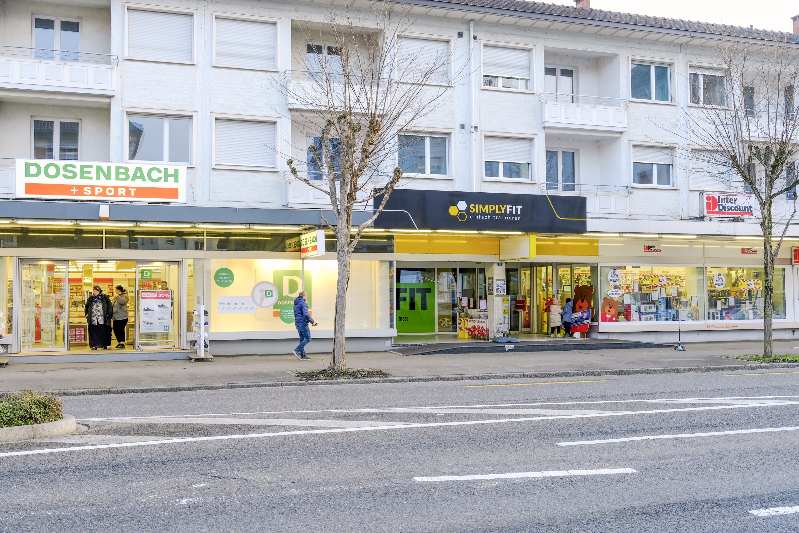 Wo heute Kunden ein- und ausgehen, werden bald nur noch leere Schaufenster das Strassenbild zieren.