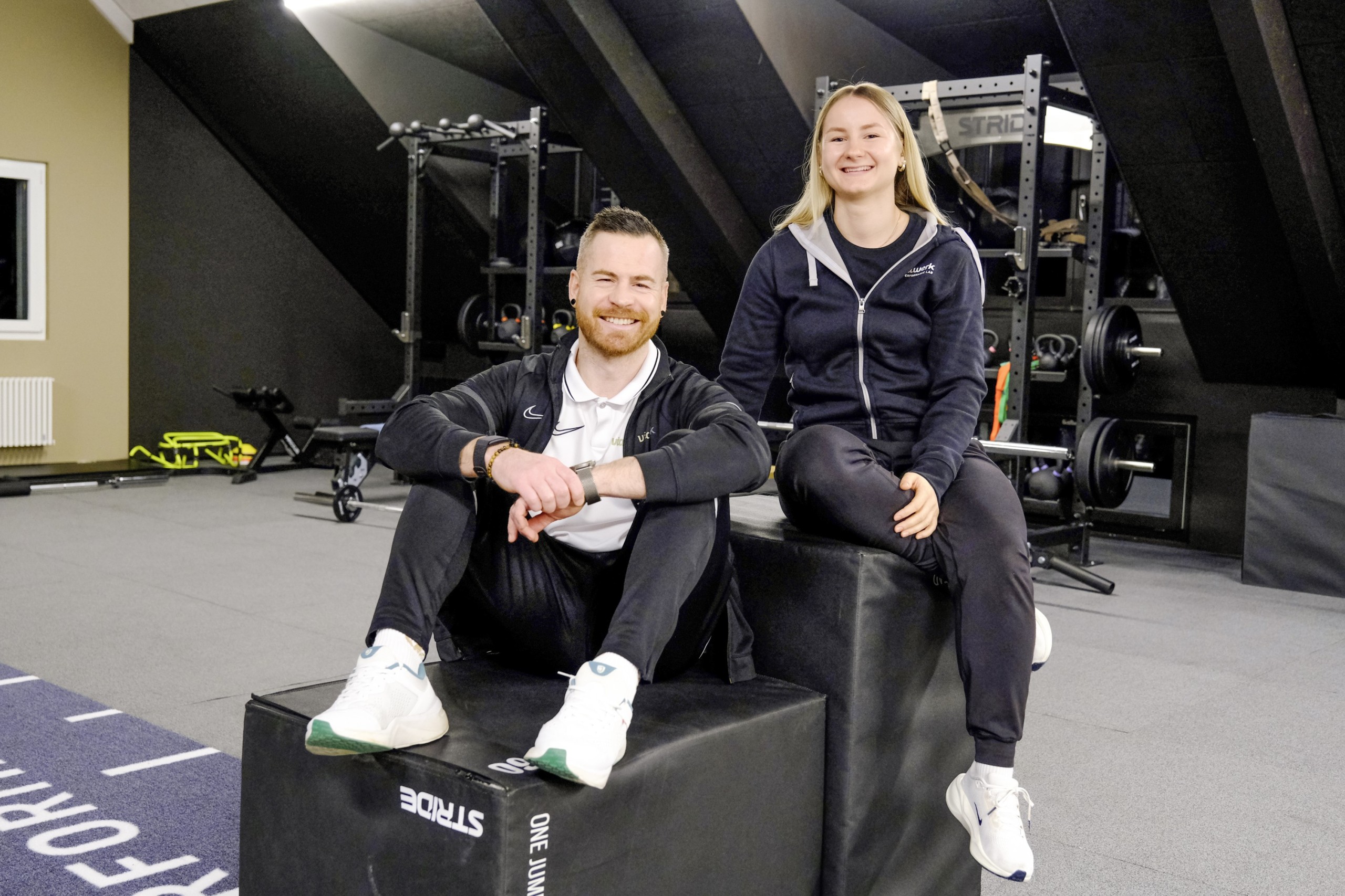 Kevin Zbinden, Geschäftsführer des «vitalwerks», und Yara Lutz, Physiotherapeutin und Leiterin des neuen «Performance Lab», wollen mit dem neuen Angebot ein zusätzliches Kundensegment erschliessen.