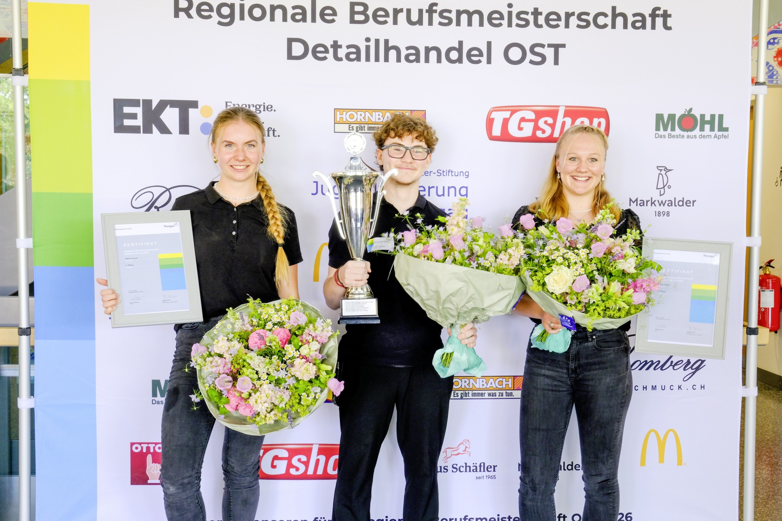 Naemi Kauer, Ryan Hosmann und Nina Tobler (v.l.) qualifizierten sich für die schweizweite Entscheidung im September in Bern.