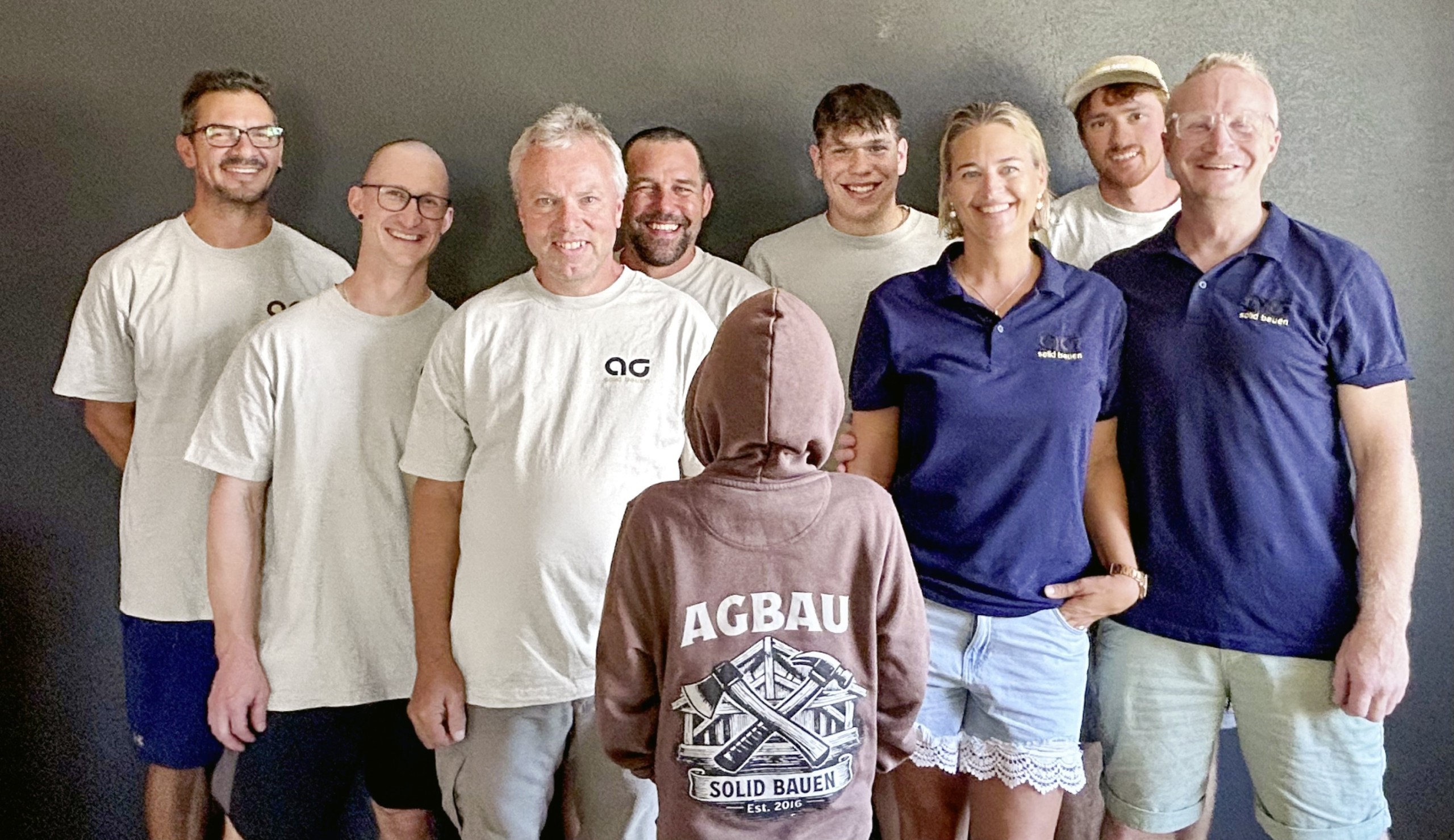 Das AGBAU-Team bringt viel Expertise für spannende Projekte mit.